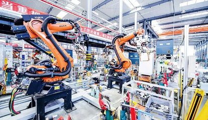 深入開展主題教育，以智能制造裝備奮發有為推進中國式現代化的貴州實踐